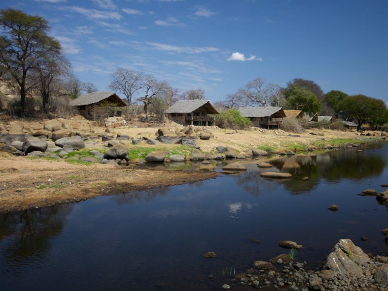 Ruaha River Lodge
