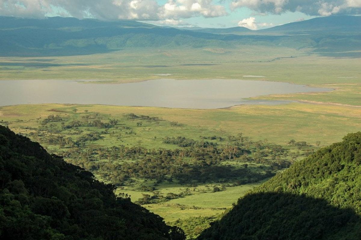 Wunderschöne unberührte Natur im Ngorongoro Krater