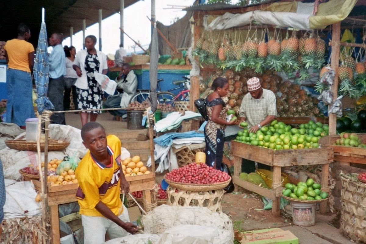 Markt in Tansania auf einer entspannten Reise