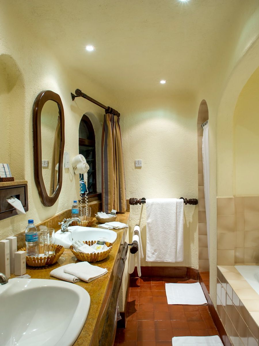 Serengeti Serena Safari Lodge