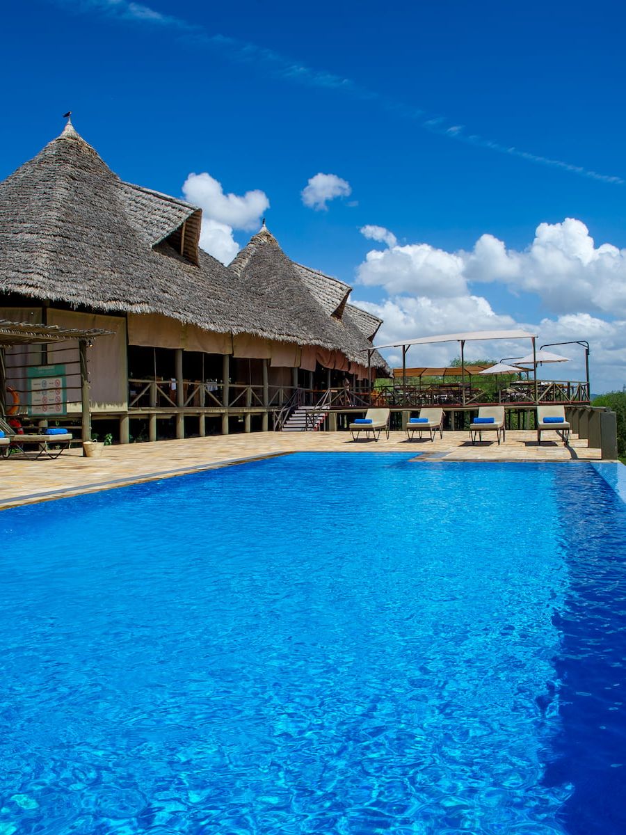 Swimmingpool der Lake Burunge Tented Lodge