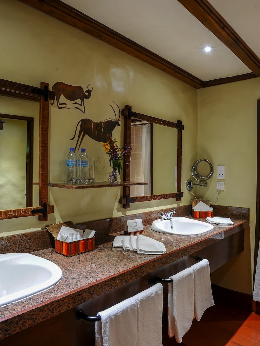 Ngorongoro Serena Safari Lodge