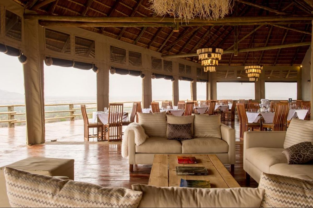 Aufenthaltsbereich der Kubu Kubu Tented Lodge