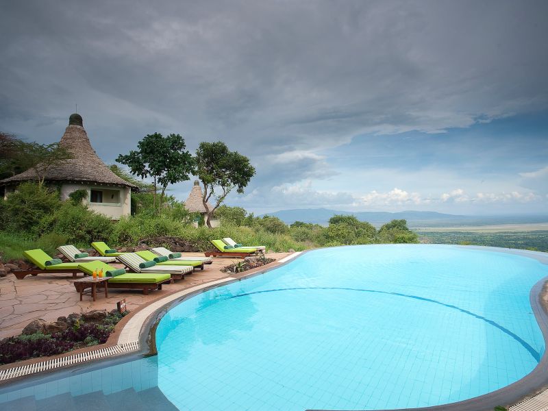 Poolanlage der Lake Manyara Serena Safari Lodge